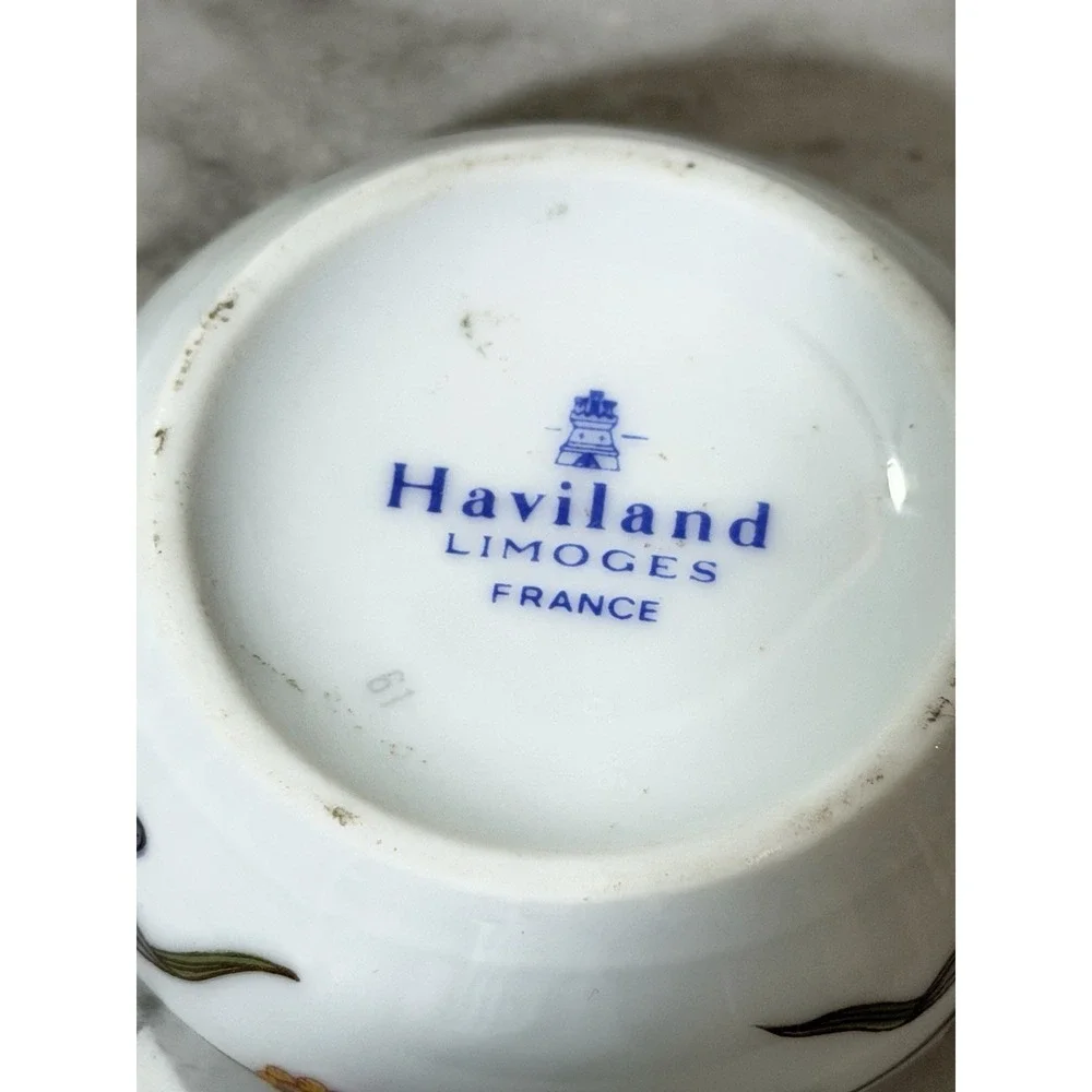 Haviland Golden Quail Round Lidded Box Limoges, France (A3206)